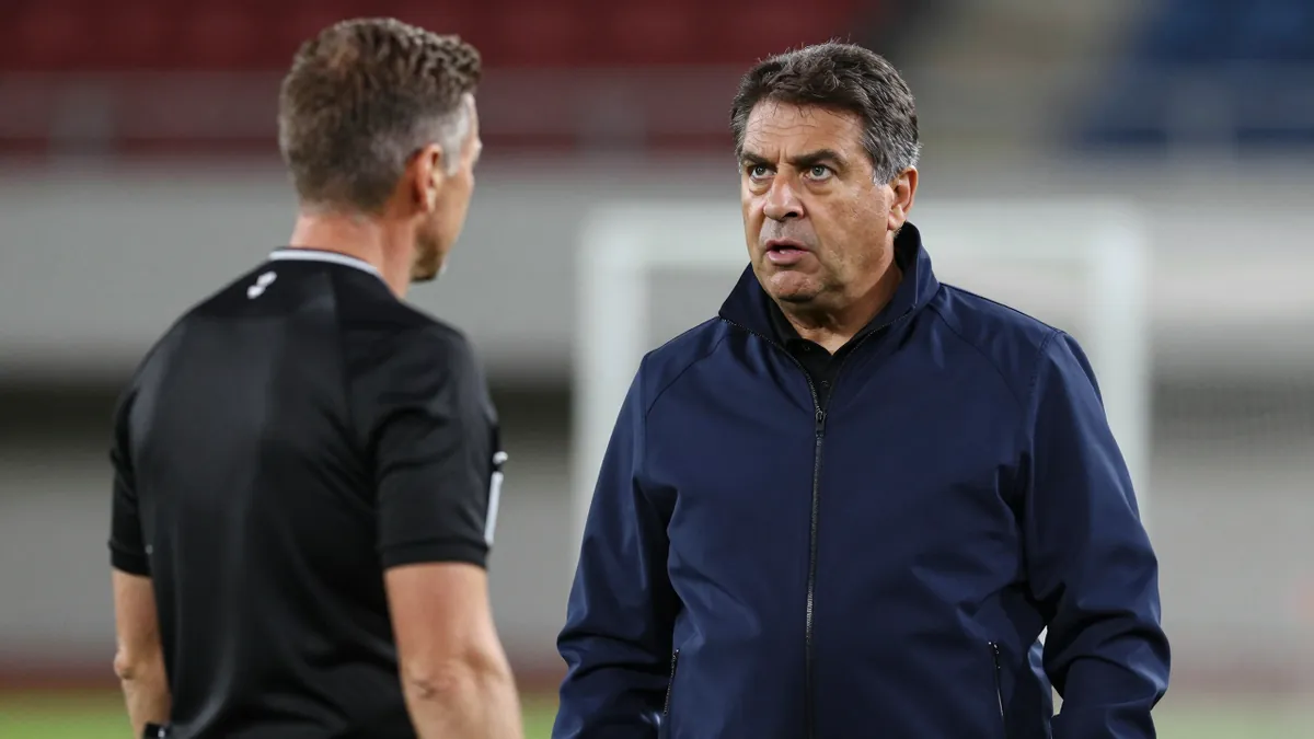 Derek McInnes' fiery Rangers ref clash with Nick Walsh revealed