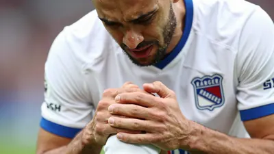 Rangers Fans React to Chermiti Injury: Poor Strategy Costs Club Money