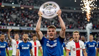 Dortmund eye loan target as Rangers chase Moore return