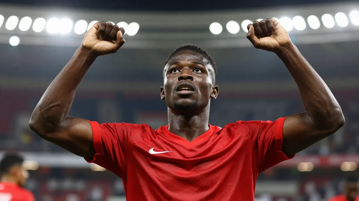 Rangers eye late Tawanda Maswanhise move after Chermiti injury blow